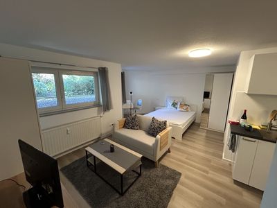 Helles vollausgestattetes 1-Zimmer Apartment, Studio