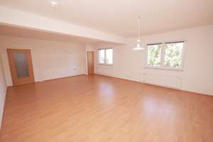 Buer - Mitte: Gepflegte 1 Zimmer-Etagenwohnung mit schönem Tageslichtbad und Gemeinschaftsgarten – Brinkgartenstr. 21, 45894 Buer, Gelsenkirchen – Vorschaubild 2