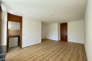 Sonnige 1-Zimmer-Wohnung mit Südbalkon und TG-Platz — frisch renoviert – Koblenzer Straße 5, 80993 Alt-Moosach, München – Vorschaubild 3