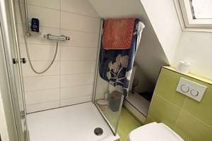 Kleine Dachgeschoss ETW mit Küchenzeile in Hannover-Davenstedt – Richard-Partzsch-Straße 9, 30455 Davenstedt, Hannover – Vorschaubild 5