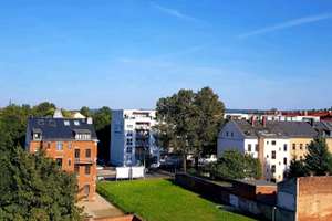 MEGA=》 JAHNSTR. 17 / CITY+UNI NAHE 4 ZI OASE, BALKON, EINBAUKÜCHE, TAGESLICHTBAD+WANNE – Jahnstr. 17, 9126 Lutherviertel, Chemnitz – Vorschaubild 2