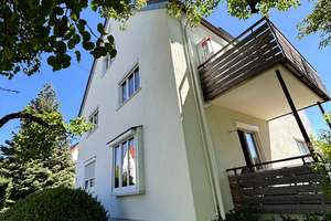 Helle 3-Zimmer-Wohnung mit Balkon in guter Lage von Stuttgart-Vahingen – Die vollständige Adresse der Immobilie erhältst du vom Anbieter., 70563 Vaihingen-Mitte, Stuttgart – Vorschaubild 3