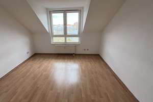 Große Helle 3 Zimmer Dachgeschoss Wohnung im Hopfengarten – 39120 Hopfengarten, Magdeburg – Vorschaubild 11