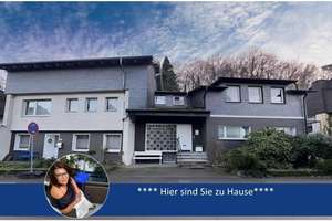 Vierfamilienhaus mit Charme, Waldblick & großzügigem Grundstück – Die vollständige Adresse der Immobilie erhältst du vom Anbieter., 53773 Hennef (Sieg) – Vorschaubild 1