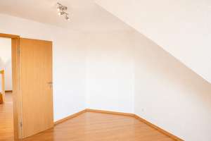 Attraktive 4-Zimmer Maisonette-Wohnung mit Tiefgarage und 3 Balkonen – Bloherfelder Straße 230c, 26129 Bloherfelde, Oldenburg (Oldenburg) – Vorschaubild 8