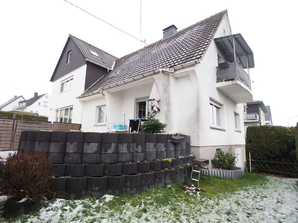 Immobilie in Wirges - Familienfreundliches Wohnhaus in zentraler Lage von Wirges - Bild 2