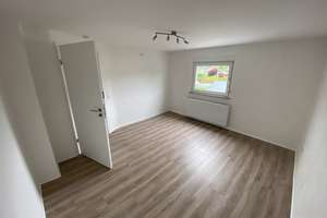 6-Zimmer Reihenmittelhaus in Homburg 120 m² Wohnfläche – Die vollständige Adresse der Immobilie erhältst du vom Anbieter., 66424 Homburg – Vorschaubild 11