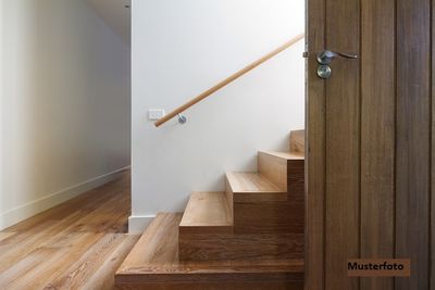 2-Zimmer-Wohnung mit Terrasse und eigenem Pkw-Stellplatz - provisionsfrei