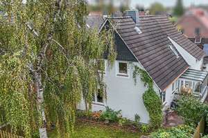 Modernisiertes Einfamilienhaus mit besonderem Charme – Die vollständige Adresse der Immobilie erhältst du vom Anbieter., 26127 Alexandersfeld, Oldenburg (Oldenburg) – Vorschaubild 2