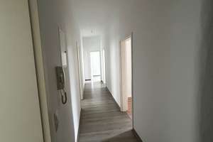 Modernes Raumwunder in Mülheim: 4 Zimmer | 3,10m Deckenhöhe | Familienfreundlich mit Spielplatz – Keupstraße 116, 51063 Mülheim (Ortsteil), Köln – Vorschaubild 5