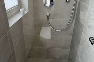 Moderne 3,5-Zimmer-Wohnung (110 qm) mit riesiger Dachterrasse (35 qm) in Würzburg / Heidingsfeld – Am Heigelsbach 20, 97084 Heidingsfeld, Würzburg – Vorschaubild 13