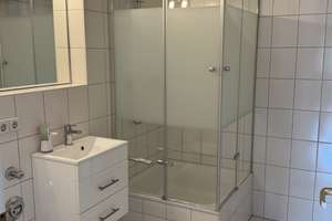 Stilvolles Wohnen auf zwei Ebenen – 4-Zimmer-Maisonette mit Dachterrasse und 2 Eingängen – Die vollständige Adresse der Immobilie erhältst du vom Anbieter., 13158 Wilhelmsruh, Berlin – Vorschaubild 8