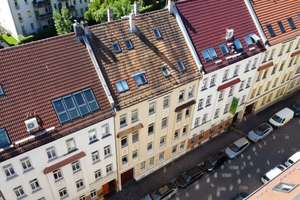 INVESTITION MIT PERSPEKTIVE | Geteiltes Mehrfamilienhaus mit 8 Einheiten und grünem Innenhof – Die vollständige Adresse der Immobilie erhältst du vom Anbieter., 4179 Altlindenau, Leipzig – Vorschaubild 3