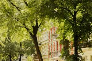 Ikonisches Carloft in Kreuzberg: Townhouse-Apartment mit privatem Auto-Lift und Patio-Terrasse – Paul-Linke-Ufer 9, 10999 Kreuzberg, Berlin – Vorschaubild 22