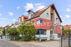 Wohnung mit Hauscharakter – großzügige Maisonette mit Terrasse & Balkon