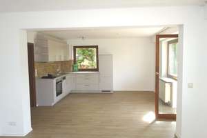 2 Zimmer EG-Wohnung mit Terrasse in ruhiger Wohnlage