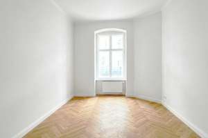 Großzügige, bezugsfreie Handwerker-AB-ETW nahe Sophie-Charlotte-Platz – Die vollständige Adresse der Immobilie erhältst du vom Anbieter., 14057 Charlottenburg, Berlin – Vorschaubild 2