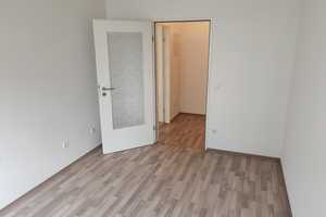 Zentral gelegene 3-Zimmer-Wohnung am Tivoli,  Nähe Hauptbahnhof ab 01.3.2025 – Rüppurrer Str. 106, 76137 Karlsruhe – Vorschaubild 14