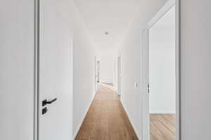 Deiker Höfe: Gut geschnittene 5-Zimmer-Wohnung mit Einbauküche und Loggia! – 40468 Stockum, Düsseldorf – Vorschaubild 9