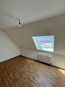 2 Zimmer Dachgeschoss Wohnung