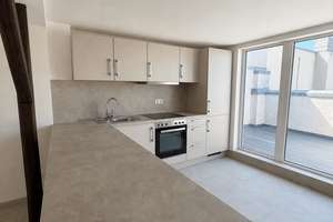 Erstbezug nach Modernisierung – Dachgeschosswohnung mit Küche |Parkett | Balkon | Badewanne | Dusche – Die vollständige Adresse der Immobilie erhältst du vom Anbieter., 39106 Alte Neustadt, Magdeburg – Vorschaubild 1