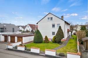 Gepflegtes 3-Familienhaus (285 m² Wohnfläche) in Mietingen zu verkaufen **provisionsfrei** – Weiherstraße 9, 88487 Mietingen – Vorschaubild 1
