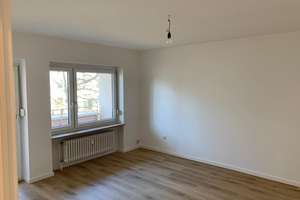 Frisch sanierte, provisionsfreie  Wohnung mit großem Balkon in Nürnberg – Jochensteinstraße 8, 90480 Zerzabelshof, Nürnberg – Vorschaubild 6