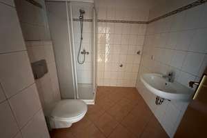 Helle Whg. im 1. OG  / Laminat / Bad mit Dusche / u.v.m. – Olbernhauer Straße 20, 9125 Altchemnitz, Chemnitz – Vorschaubild 6