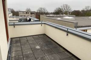 3 Zimmer Maisonette Wohnung mit Balkon, Dachterrasse und Fußbodenheizung – Poppenbütteler Berg 136, 22399 Poppenbüttel, Hamburg – Vorschaubild 22