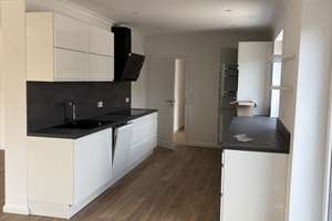 Vollsanierte hochwertige 4-Zimmer-Wohnung mit Dachterrasse – Steinkampweg 00, 30539 Bemerode, Hannover – Vorschaubild 3
