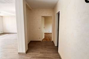 Geschmackvolle 3,5-Raum-Wohnung mit Garage und Einbauküche in Braunschweig – Hartgerstrasse 22, 38104 Östliches Ringgebiet, Braunschweig – Vorschaubild 7