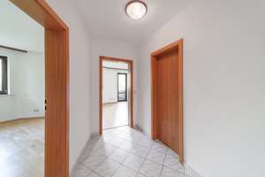 Gepflegte 3 Zi.-Wohnung im Univiertel // BEZUGSFREI  INKL. TG-STELLPLATZ – Josef-Priller-Str. 39, 86159 Universitätsviertel, Augsburg – Vorschaubild 11