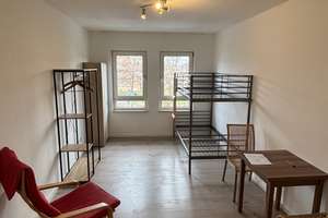 Möblierte 1-Zimmer Wohnung im 3. OG in Mannheim-Rheinau – Halmhuberstraße 10, 68219 Rheinau, Mannheim – Vorschaubild 1