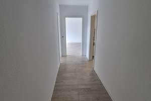 3 Zimmer Wohnung v. Privat - Nichtraucherobjekt – Halstenbeker Straße 18a, 22457 Schnelsen, Hamburg – Vorschaubild 3