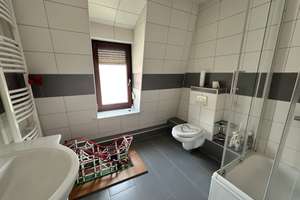 Property thumbnail 10