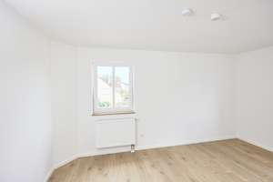 3,5 Zimmer Wohnung - komplett saniert – Ingolstädter Str 140, 85049 Friedrichshofen-Hollerstauden, Ingolstadt – Vorschaubild 7