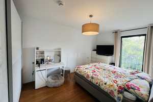 Stilvolle und sonnige 3-Zimmer-Wohnung in Bogenhausen – München – Vorschaubild 4