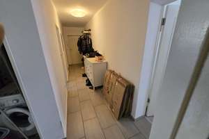 Schöne 3 Zimmer Wohnung mit Balkon in Berlin Steglitz, Nähe S-Bahn Feuerbachstr. – Poschinger Str. 21, 12157 Steglitz, Berlin – Vorschaubild 11