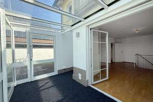 Wohnen auf zwei Ebenen- charmante Maisonette-Wohnung mit Garten und Haus-im-Haus-Charakter – Die vollständige Adresse der Immobilie erhältst du vom Anbieter., 81825 Gartenstadt Trudering, München – Vorschaubild 12