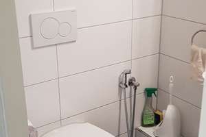 Stilvolle, vollständig renovierte 5-Zimmer-Penthouse-Wohnung mit Balkon und EBK in Heidelberg – Mombertplatz 64, 69126 Emmertsgrund, Heidelberg – Vorschaubild 18