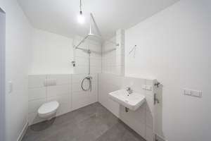 Neubauwohnung im Erstbezug mit Fußbodenheizung und Balkon / WBS 140 mit besonderen Wohnbedarf – Rotfederstraße 60, 13599 Haselhorst, Berlin – Vorschaubild 5
