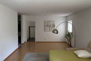 Großzügige 2-Zimmer-Dachgeschosswohnung mit zwei Balkonen in Koblenz-Güls – Die vollständige Adresse der Immobilie erhältst du vom Anbieter., 56072 Güls, Koblenz – Vorschaubild 6