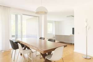 *LEBENSKOMFORT PUR* - 5 ZI WOHNUNG MIT TERRASSE IN NIEDERKASSEL – Peter-Roos-Str. 10, 40547 Niederkassel, Düsseldorf – Vorschaubild 2