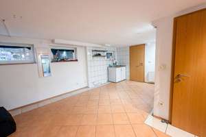 Viel Platz für die ganze Familie – Reihenendhaus mit Traumgarten, Terrasse und 3 Garagen – Die vollständige Adresse der Immobilie erhältst du vom Anbieter., 47259 Ungelsheim, Duisburg – Vorschaubild 20