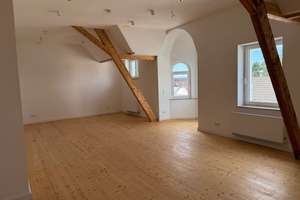 Großzügige 2-Zimmer-Dachgeschosswohnung in MG-Zentrum – Die vollständige Adresse der Immobilie erhältst du vom Anbieter., 41061 Gladbach, Mönchengladbach – Vorschaubild 3