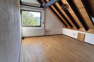 Imposantes Wohnhaus + Garagen + Naturgarten – Die vollständige Adresse der Immobilie erhältst du vom Anbieter., 95111 Rehau – Vorschaubild 11