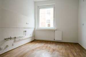 Wohnung sucht liebenswerte Mieter – Sudenburger Wuhne 39, 39112 Magdeburg – Vorschaubild 4