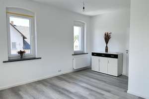 Helle, ruhige, schön geschnittene 3 ZKB – August-Bebel-Straße 21, 2730 Ebersbach/Sachsen – Vorschaubild 9