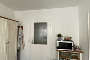 ZWISCHENMIETE: Gemütliche Einzimmerwohnung in Würzburg ☀️ – Fasbenderstraße 29, 97082 Zellerau, Würzburg – Vorschaubild 2