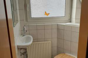 Helle 3-Zimmer Dachgeschosswohnung in Stuttgart-Münster – Die vollständige Adresse der Immobilie erhältst du vom Anbieter., 70376 Münster, Stuttgart – Vorschaubild 6